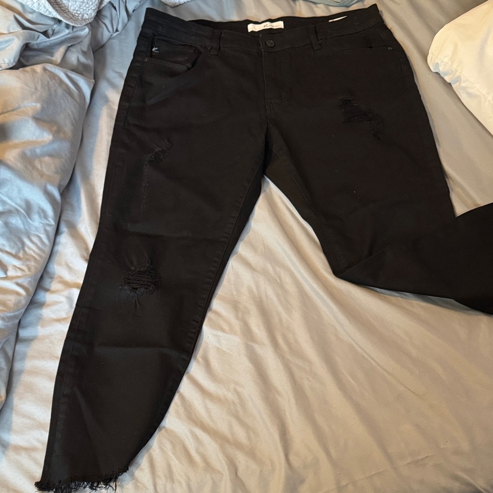 Black Distressed Skinny Jeans